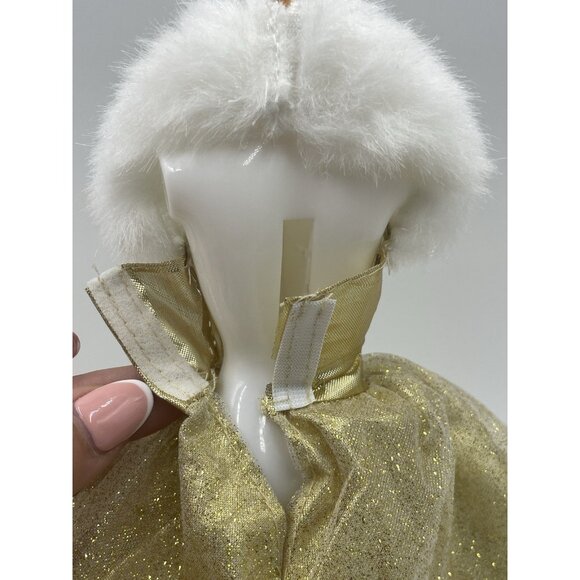 Gold Glitter Gown For 12" Fashion Dolls With Faux Fur Shawl & Snowflake Accents - Picture 6 of 7